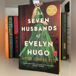 The Seven Husbands of Evelyn Hugo Book